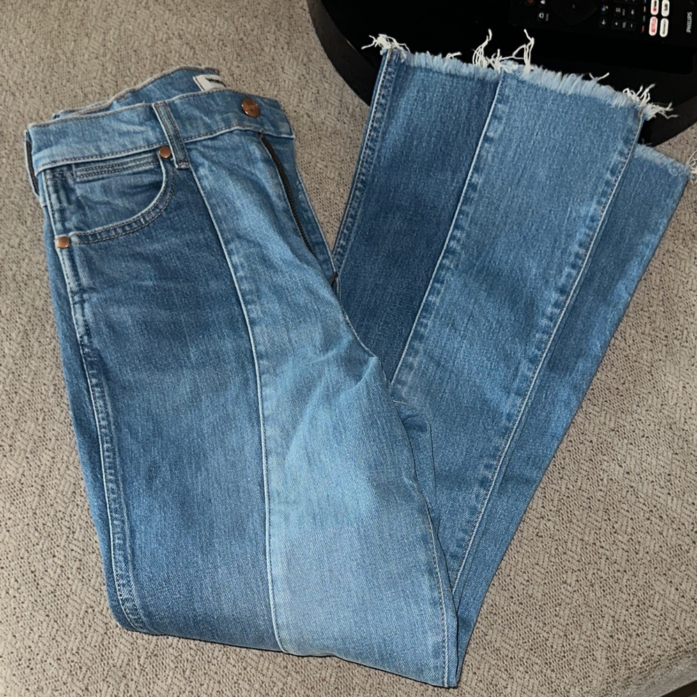 Wrangler Two-Tone Crop Flare Jeans